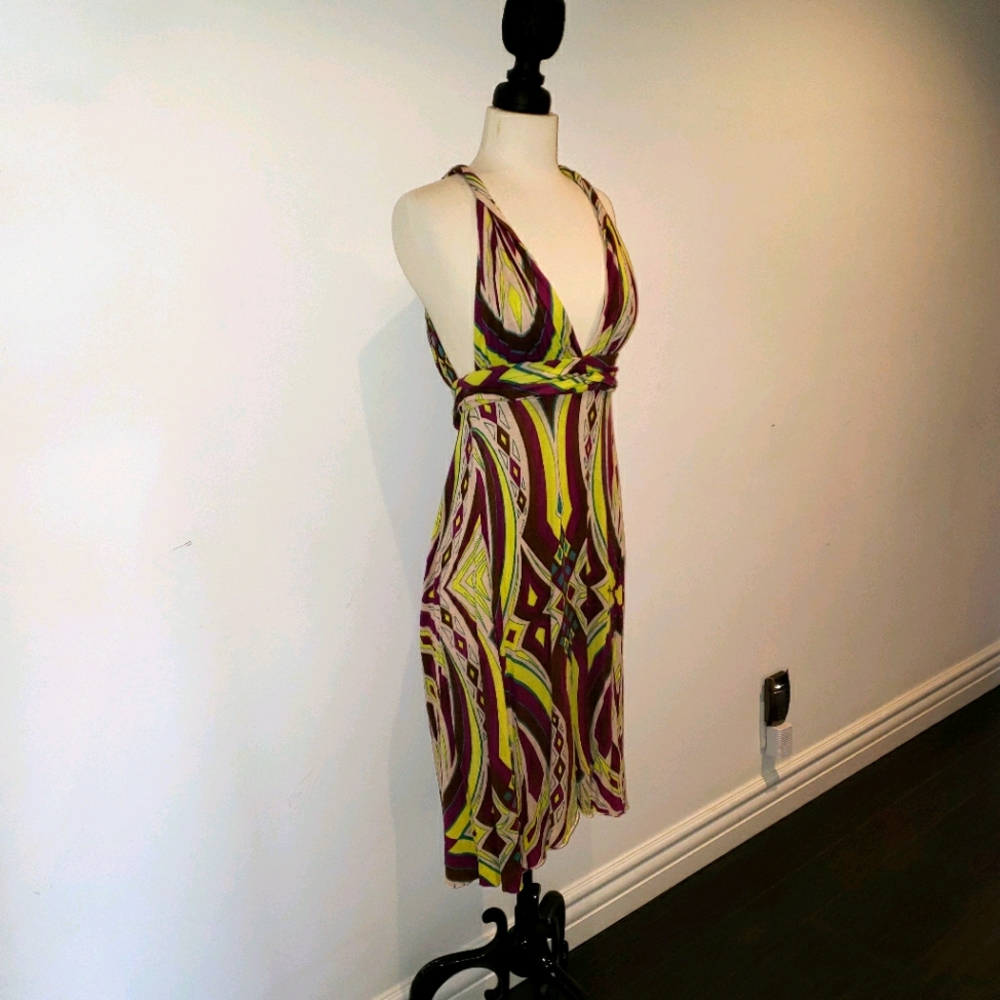 Dress - Picture 3 of 9